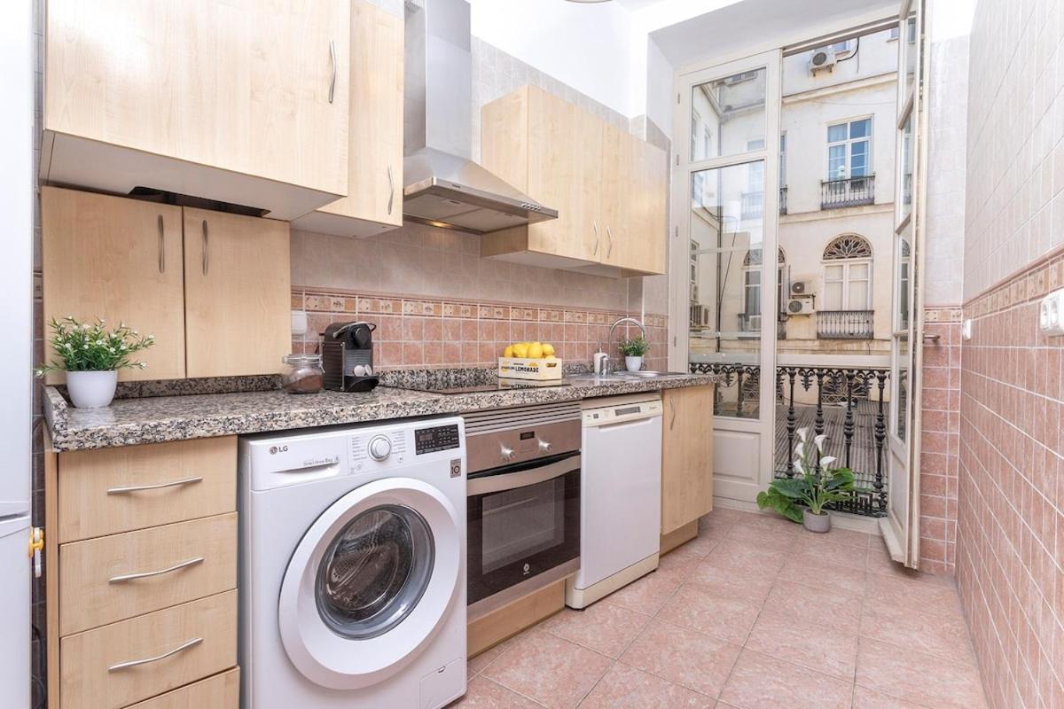 -malagasunapts- Historic Heart Of Aa Wifi Appartement *